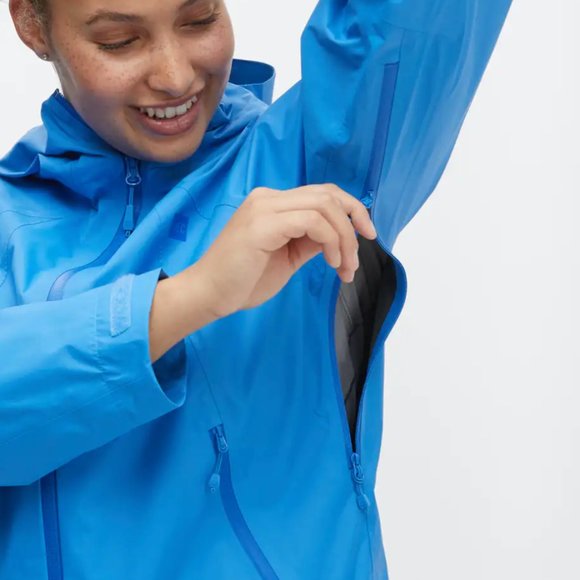 MEC Gore-Tex Flash Cloud Women's Raincoat - Picture 9 of 17